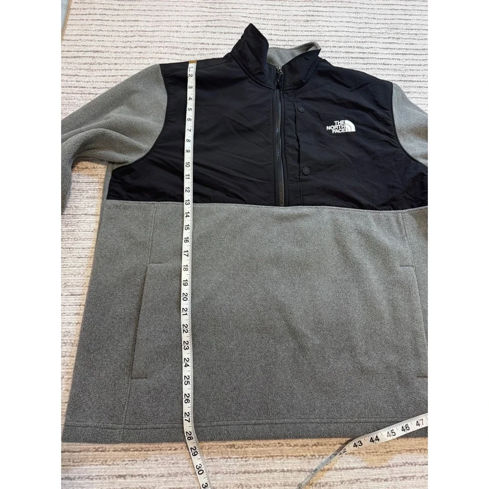 The North Face Mens Grey Black Quarter Zip Fleece Pullover Jacket XL NWOT